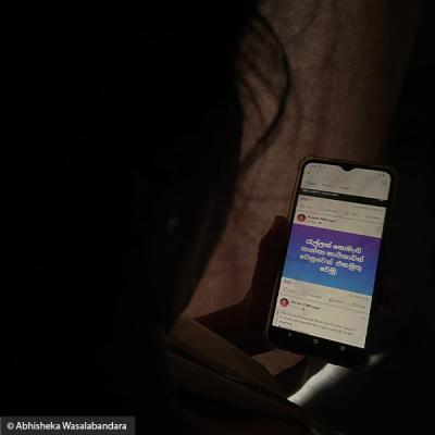 සල්ලිවලට, ගජමිතුරුකම්වලට පිරිමි රිංගවන 25% කාන්තා කෝටාවේ හිදැස් | අභිෂේකා වාසල බණ්ඩාර