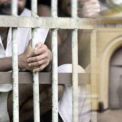 කිසිදු ලියවිල්ලක් නැතිව රැඳවියන් 30 දෙනෙකු බන්ධනාගාරවලින් නිදහස් කරලා