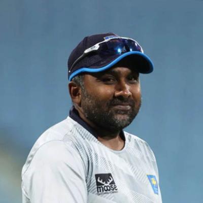 මහේල ඉල්ලා අස්වෙයි